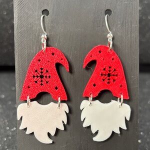 🎅 Christmas Gnome Earrings with Red Hat & Silver Accents 🎄✨